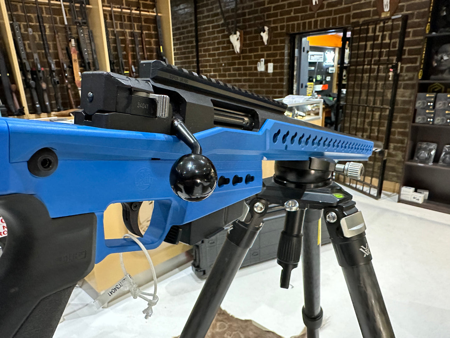 Accuracy International AT-X 6.5 CM, Blue 24" Threaded, Fixed